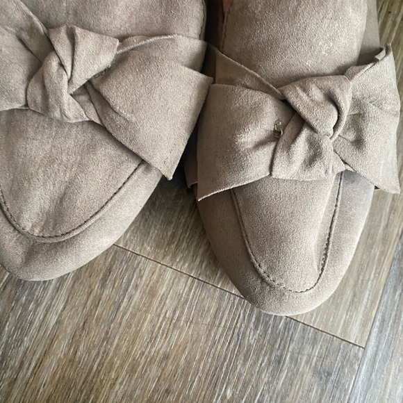 Torrid slip on loafer pointy toed tie detail shoes 10ww - Picture 4 of 8